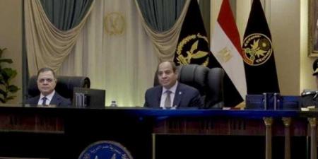 الرئيس السيسي: الدولة علشان تصرف عاوزة على الأقل 2 تريليون دولار سنويًا - نبض مصر