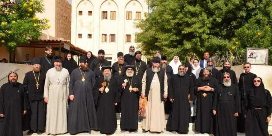 الحياة الرهبانية.. زيارة وفد من الكنيسة الروسية لدير ”الأنبا بيشوي” بوادي النطرون - نبض مصر