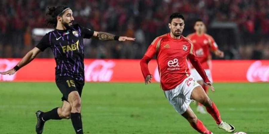 رابطة الأندية تمنح «طاهر» جائزة جديدة بعد أيام من انضمامه لـ منتخب مصر - نبض مصر