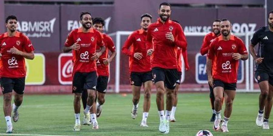 دوري أبطال إفريقيا.. تعرف على معلق مباراة الأهلي ضد استاد أبيدجان اليوم - نبض مصر