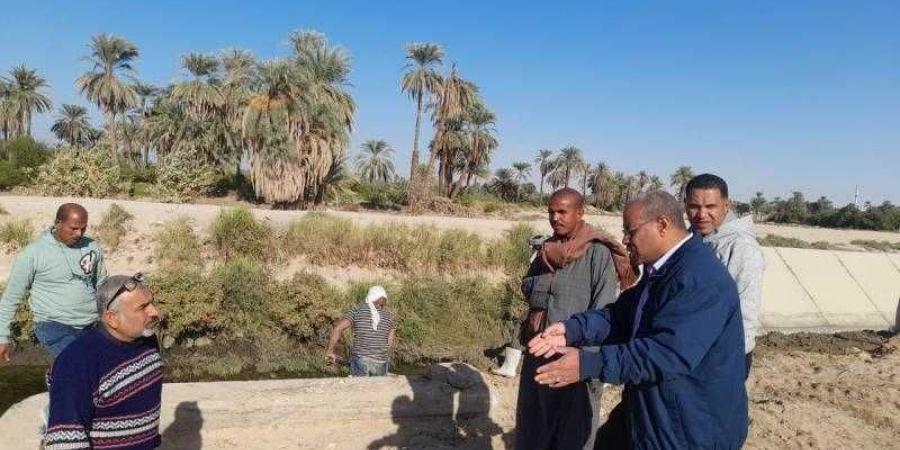 بناء أسوار لحماية أطفال مدرسة منشية النوبة ... - نبض مصر