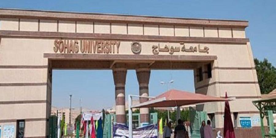 إنقاذ حياة مريض سبعيني بنجاح عبر تدخل طبي متكامل بمستشفى جامعة سوهاج - نبض مصر