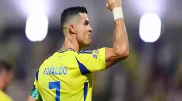 لن يعتزل في روشن!! والدة "رونالدو" تصدم جمهور النصر.. سيعود إلى البرتغال مع هذا النادي