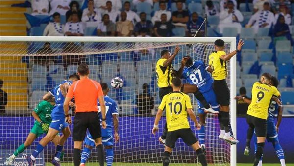 شوط أول سلبي بين الاتحاد والهلال بربع نهائي كأس خادم الحرمين