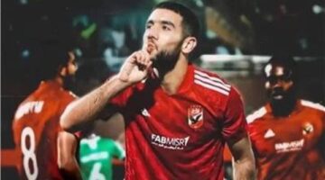 تفاصيل اتفاق الخطيب مع أبوالعنين لمنع انتقال قندوسي للزمالك أو بيراميدز