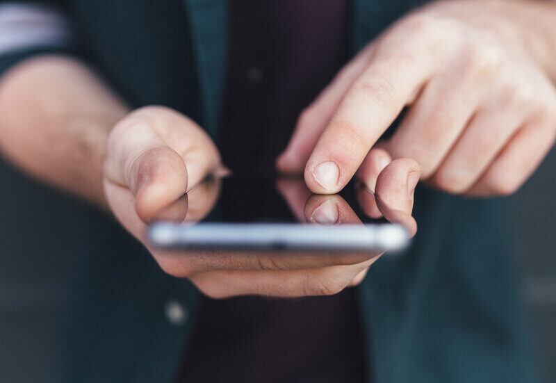 “الكود السري المخفي”.. أداة من آبل لتعزيز أمان المحادثات الخاصة