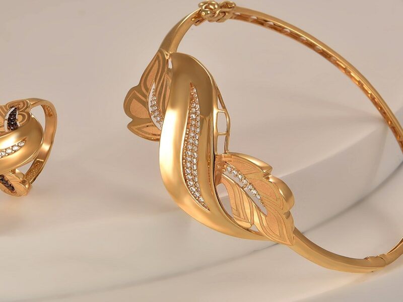 كم سعر الذهب اليوم في السعودية بيع وشراء عيار 21| بمكاسب سوقية جاوزت 2 ريال الثلاثاء 16-9-2025