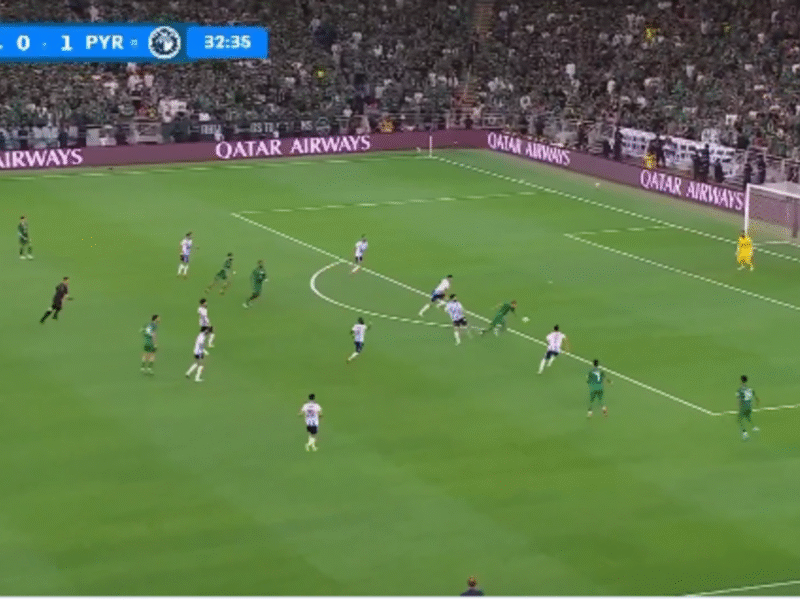 “بصـوت أحمـد النفيسـة” al-ahli saudi vs pyramids قنـاة تنقـل مباراة الاهلي السعودي وبيراميدز القنوات الناقلة في كأس الإنتركونتيننتال 2025 اليـوم لا تفوتهـا