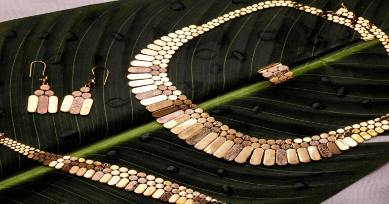 أسعار الذهب في مصر عيار 21 بالمصنعية| بكم سعر البيع والشراء بالصاغة الأربعاء 1-10-2025