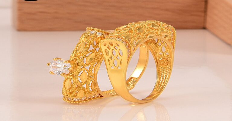 بكم أسعار الذهب اليوم في مصر عيار 21 بالمصنعية| مع أول ساعات أسبوع جديد الاثنين 6-10-2025