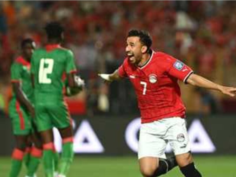 Egypt vs Guinea :: بصوت محمد الكواليني قنوات تنقل مباراة مصر وغينيا في تصفيات كأس العالم 2026 اليـوم قمة مشتعلة