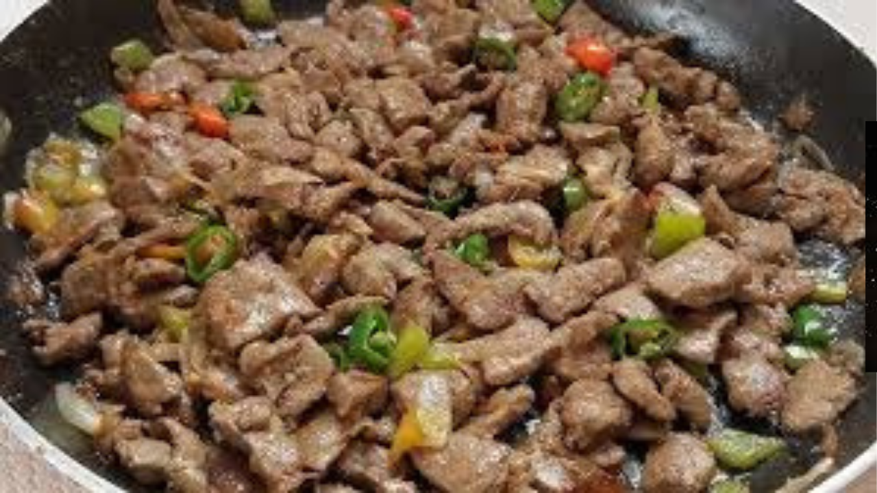 أسهل طريقة لعمل الكبدة الشرائح… نكهة مصرية أصيلة بخطوات بسيطة