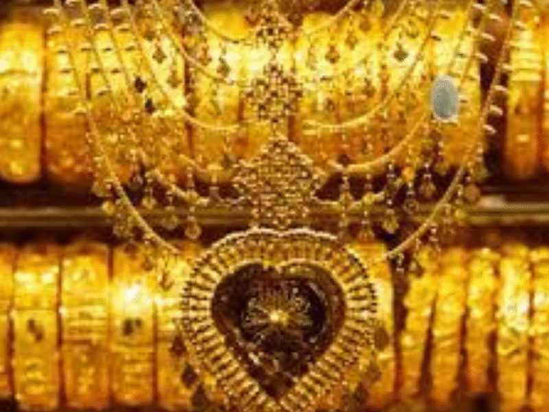 سعر الذهب اليوم الأحد 16 نوفمبر 2025 في مصر.. عيار 24 لحظة بلحظة مع استقرار الأونصة العالمية