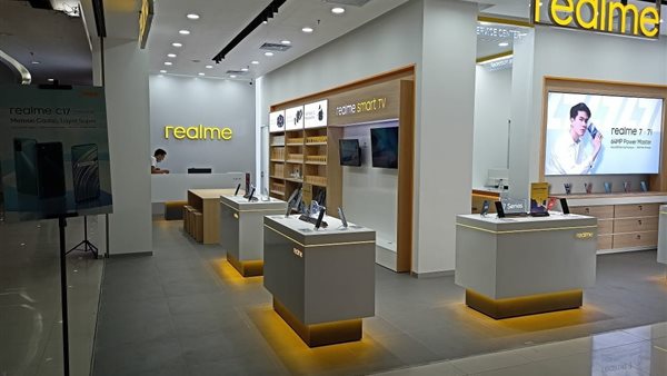 استغلال قرار الإعفاء الجمركي.. ريلمي تزيد أسعار هواتفها بنسبة تصل إلى 10%