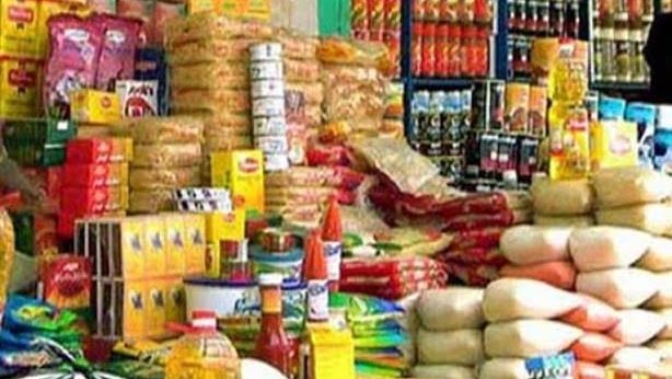 التخزين المكثف للسلع قبل رمضان يهيئ الساحة لارتفاع الأسعار