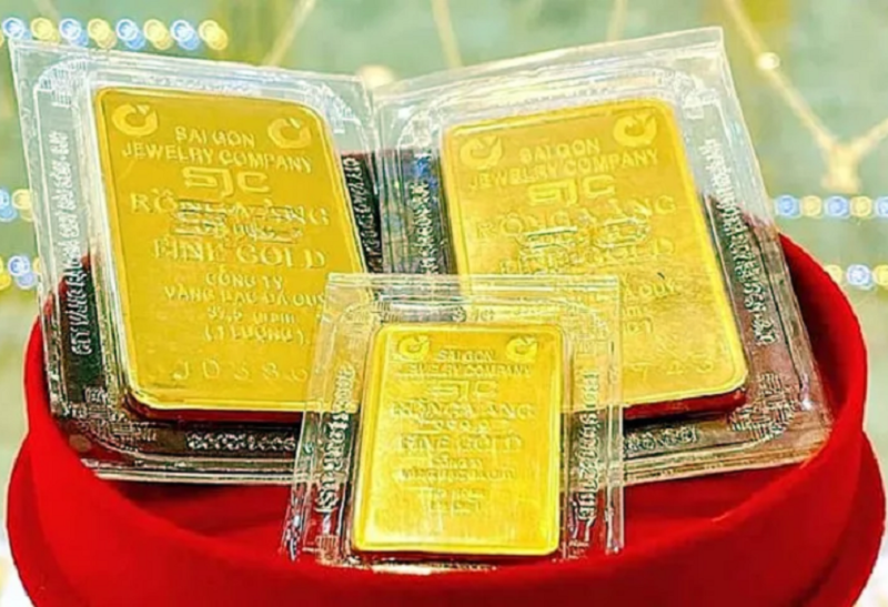 تراجع ملحوظ في أسعار سبائك الذهب بمقدار 1.6 مليون دونغ فيتنامي لكل تايل