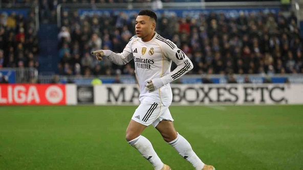 “مبابي يتبع خطى رونالدو ويتميز بمؤهلات التفوق”
أربيلوا يتحدث عن نجم كرة القدم الشاب ومقوماته البارزة