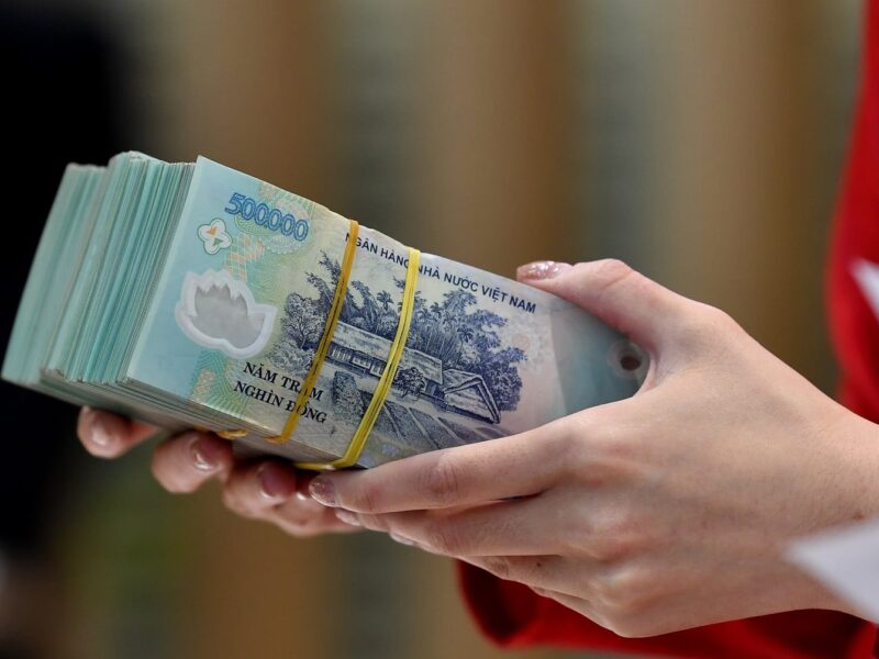 ارتفاع ملحوظ في أسعار الفائدة على الودائع للاستحقاقات القصيرة