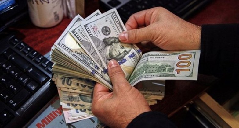 سعر الدولار يرتفع إلى 46.89 جنيهًا في البنوك اليوم الخميس