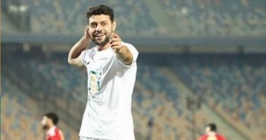 تحذير أيمن الرمادي لمصطفى شلبي بعد احتفاله بشعار الزمالك أمام الأهلي