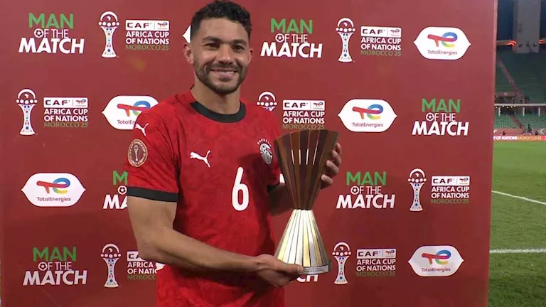 الأغندور يكشف حقيقة موقف ياسر إبراهيم قبل مواجهة شبيبة القبائل