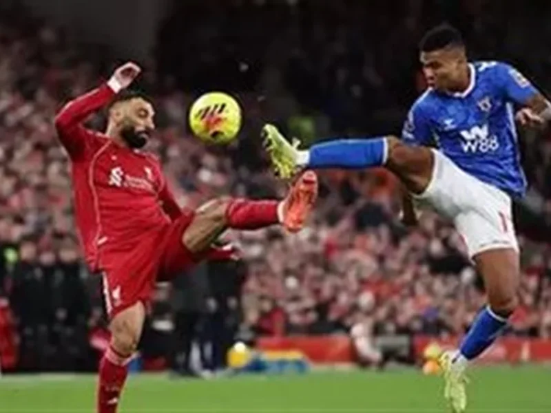 انطلقوا نحو القمة: موعد مباراة ليفربول وسندرلاند والقنوات الناقلة والتشكيل المتوقع لأرنولد ورفاقه