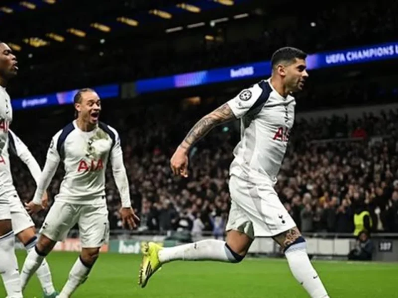 انتظر المواجهة.. توقيت مباراة توتنهام ونيوكاسل وأبرز القنوات الناقلة للمواجهة المثيرة