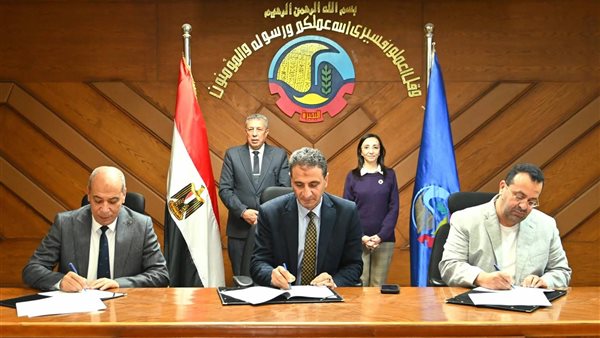 بروتوكول تعاون تاريخي لإنشاء أول مدرسة داخل مصنع بفرهاش في حوش عيسى