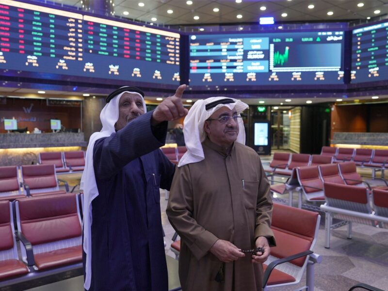 البورصة تنهي أسبوعاً متقلباً بارتفاع قدره 760 مليون دينار