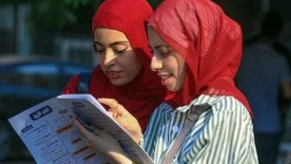 هل يمكن التحويل بين الشعبتين في الثانوية العامة 2026؟ «التعليم» تكشف التفاصيل