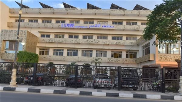 استعدادًا للإعلان الرسمي عن فتح الباب الإعارات الخارجية، تعرف على الأوراق اللازمة بمديرية التعليم بالأقصر