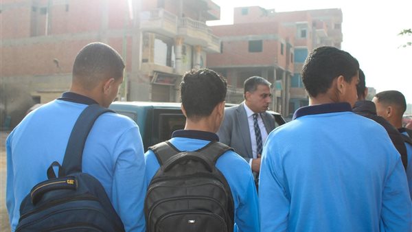 تحرك عاجل من «تعليم الجيزة» بعد اكتشاف طلاب يتواجدون خارج classrooms خلال اليوم الدراسي