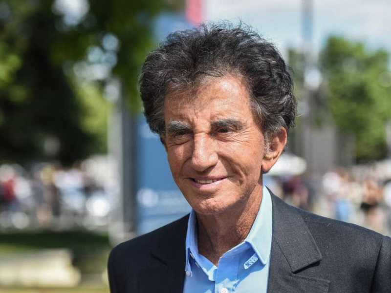 فضائح إبستين تجرّ الخارجية الفرنسية لاستدعاء رئيس معهد العالم العربي