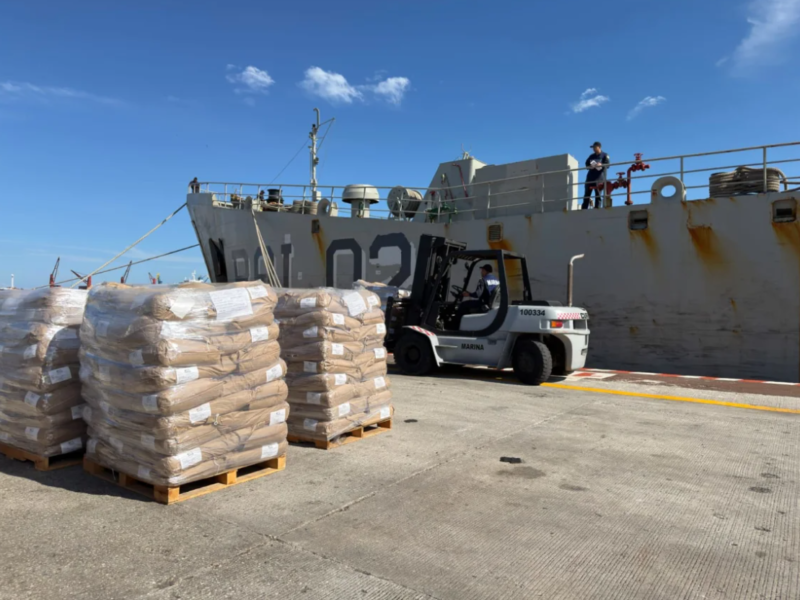 تزامناً مع التحديات الإنسانية، المكسيك تقدم 814 طن من المساعدات إلى كوبا