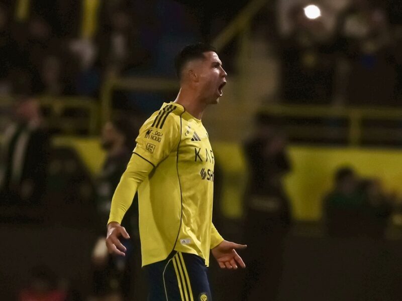 انتصار كريستيانو رونالدو في صراعه مع النصر