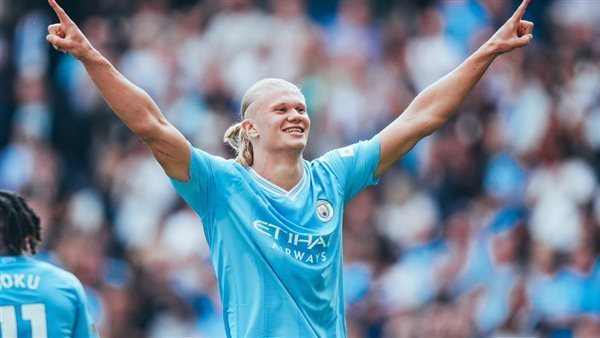 «تساؤلات حول قرار الحكم في مباراة حاسمة» المتابعون يؤكدون ضرورة احتساب الهدف وتأثير الطرد على سير اللقاء