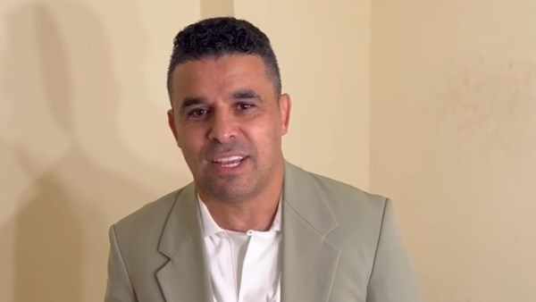 خالد الغندور يثير الجدل من جديد في ظهور غير متوقع