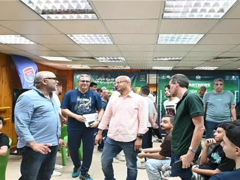 نجوم الزهور يتأهلون.. 8 لاعبين يمثلون النادي في نهائيات بطولة الأندية للألعاب الإلكترونية