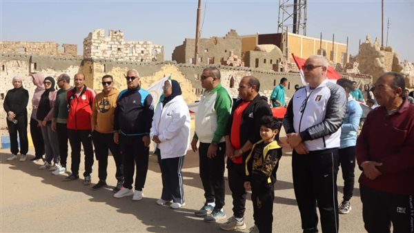 رياضة وتحدي في الواحات البحرية: وزير الرياضة يعلن انطلاق ماراثون المشي ضمن ختام مبادرة أجازة × مركز شباب