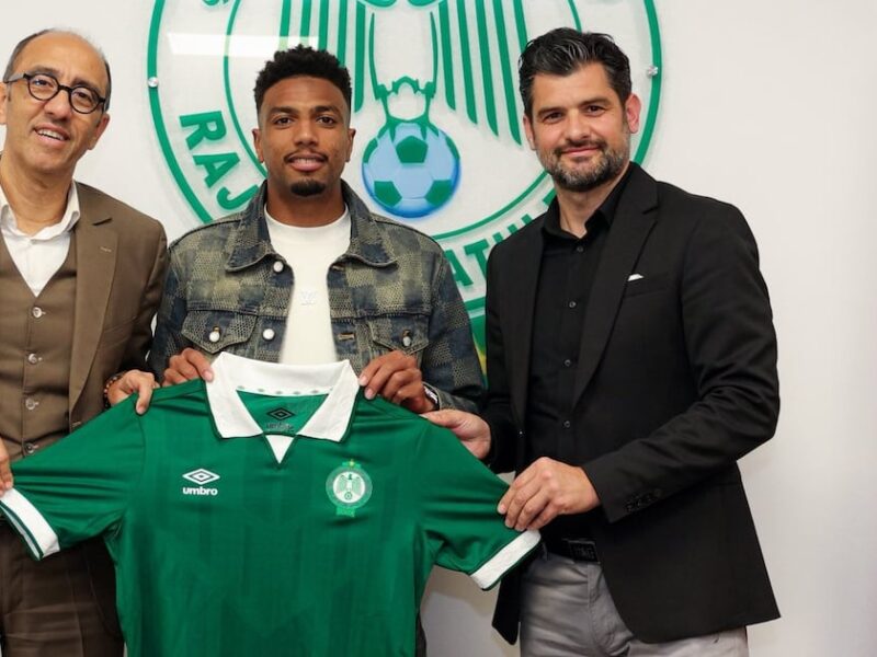 سوق الانتقالات الشتوية يحقق أرقاماً قياسية في عدد الصفقات رغم تراجع الإنفاق… اكتشف أبرز الصفقات المغربية