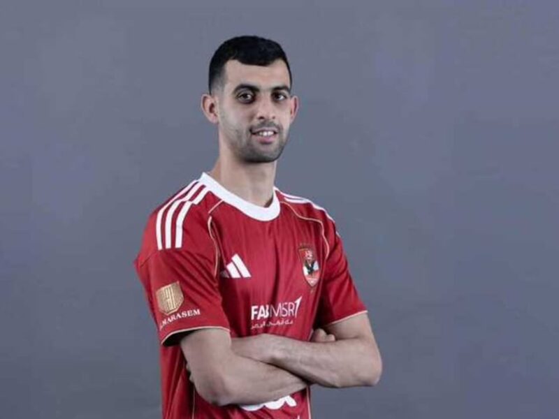 وسط اندهاش بلعمري.. جماهير الأهلي تعبر عن غضبها تجاه المدرب بسبب قراراته بشأن أحد اللاعبين