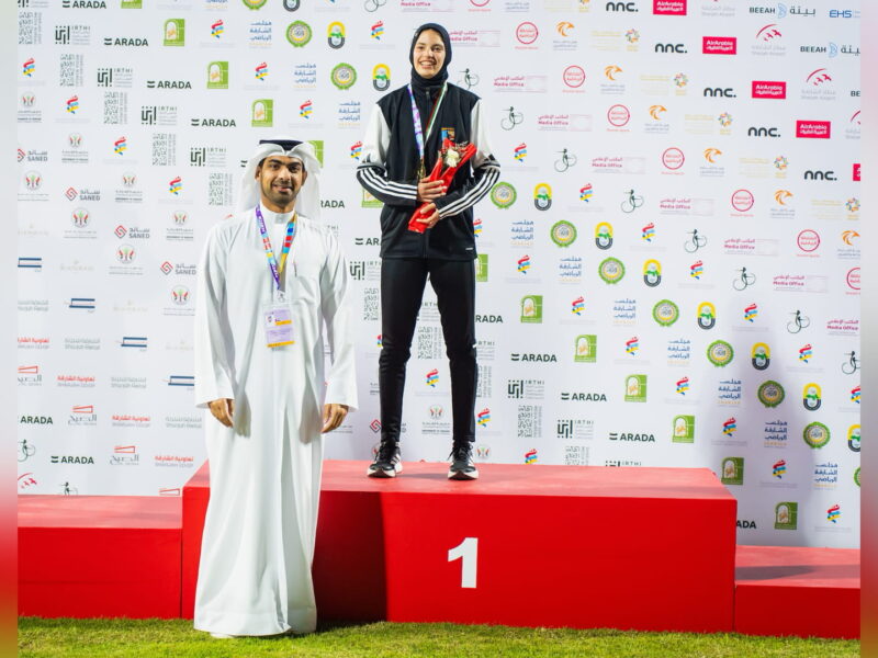 «توازن بين ذهب عربية السيدات 2026 والدراسة»