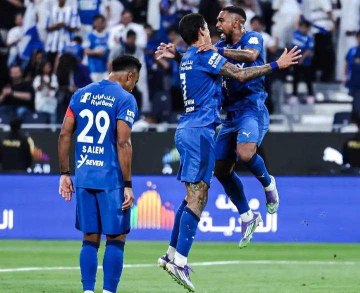 هل سيشاهد جماهير الزعيم بنزيما في الملعب؟ تفاصيل موعد مباراة الهلال والأخدود بدوري روشن