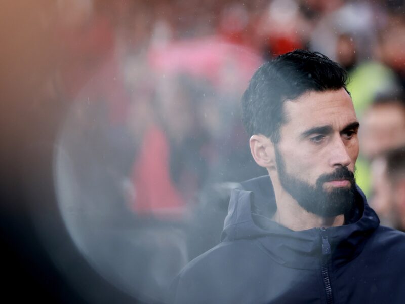 فيديو يظهر تغير ملامح أربيلوا يثير الجدل بعد شهر من توليه تدريب ريال مدريد