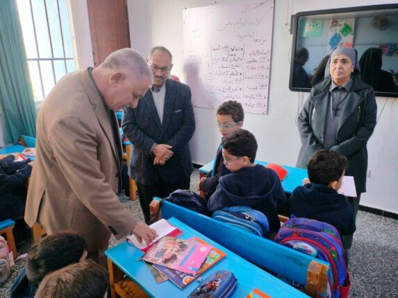 بجولة تفقدية ميدانية، مدير عام إدارة ببا التعليمية يراقب سير العملية الدراسية بمدرسة سان مارك الخاصة