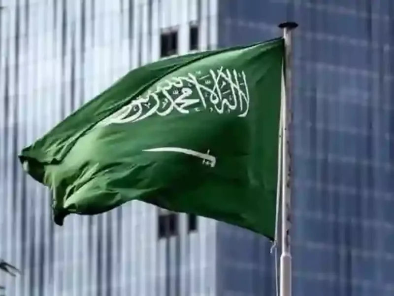 صدمة في السعودية بعد فرض ضريبة سنوية جديدة تبلغ 3200 ريال على كل أسرة مقيمة