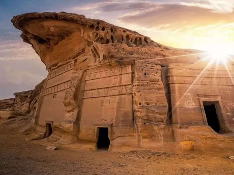 عُلا تؤكد ريادتها باحتضان قمة اقتصادية مصيرية مع صندوق النقد الدولي غدًا، قرارات من شأنها تغيير مستقبل الأسواق الناشئة