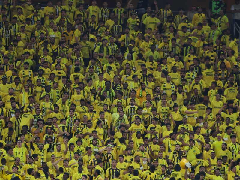 صفقة مثيرة في الدوري السعودي: اتحاد جدة يتعاقد مع المدافع الكاميروني ستيفان كيلر