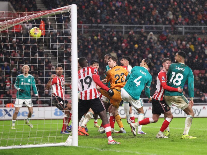 أفضل مدافعي البريميرليغ في تسجيل الأهداف بعد فيرجيل فان دايك