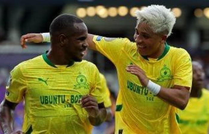 فضيحة في صن داونز.. تفاصيل إيقاف محلل الأداء قبل مواجهة المولودية